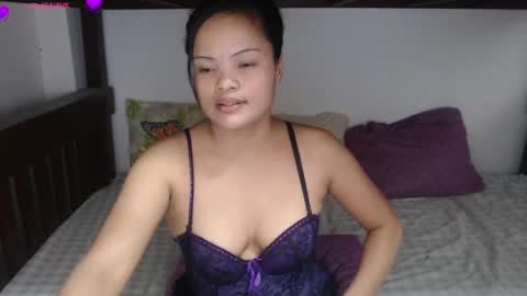 Snapshot of exotic_asian69 chatting on March 20, 9:14 am exotic_asian69 online show from March 20, 9:14 am