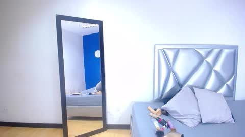 exotic_karmella online show from November 7, 9:15 pm