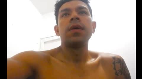 exoticboybigdick online show from December 21, 4:03 pm