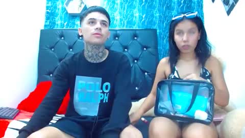 Snapshot of exotichot_couple chatting on January 18, 1:41 am exotichot_couple online show from January 18, 1:41 am