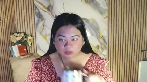 SHANTAL MARIE online show from March 5, 11:39 am