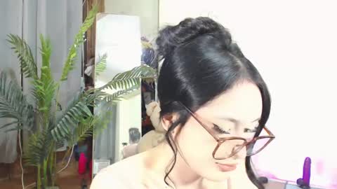 Snapshot of expensive_candyx chatting on March 9, 5:06 pm Candy  online show from March 9, 5:06 pm