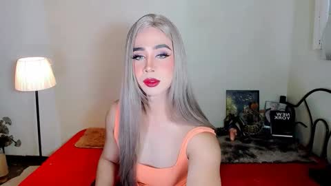 expensive_elise online show from February 22, 3:32 pm
