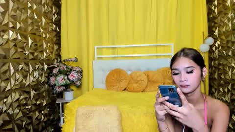 Snapshot of expensivefvckingcandy chatting on October 14, 12:55 am IG jane elizabeth0801 online show from October 14, 12:55 am