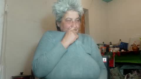 Snapshot of exquisitemature chatting on January 15, 9:09 pm ExquisiteMature online show from January 15, 9:09 pm