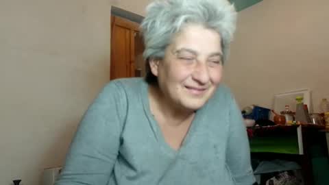 Snapshot of exquisitemature chatting on January 18, 1:40 pm ExquisiteMature online show from January 18, 1:40 pm