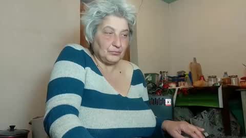 Snapshot of exquisitemature chatting on February 21, 7:43 pm ExquisiteMature online show from February 21, 7:43 pm