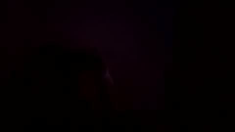 Snapshot of eyecandyandie710 chatting on October 27, 10:19 am eyecandyandie710 online show from October 27, 10:19 am