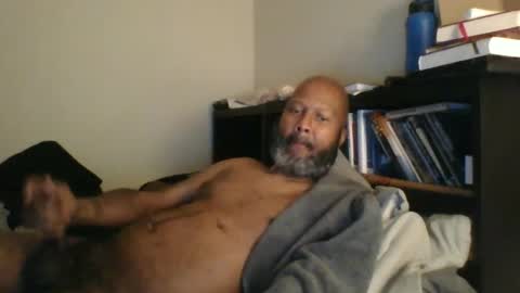 Snapshot of eyequee0007 chatting on February 18, 1:54 am eyequee0007 online show from February 18, 1:54 am