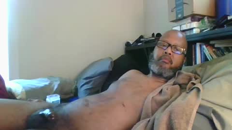 Snapshot of eyequee0007 chatting on September 28, 6:02 pm eyequee0007 online show from September 28, 6:02 pm