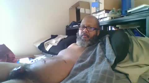 Snapshot of eyequee0007 chatting on February 5, 7:51 pm eyequee0007 online show from February 5, 7:51 pm