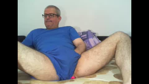 Snapshot of eyes12 chatting on May 9, 5:34 am GEORGE online show from May 9, 5:34 am