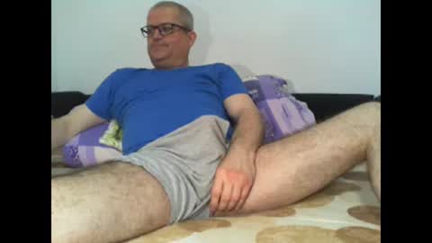 Snapshot of eyes12 chatting on May 22, 5:14 am GEORGE online show from May 22, 5:14 am