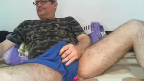 Snapshot of eyes12 chatting on July 7, 11:36 am GEORGE online show from July 7, 11:36 am