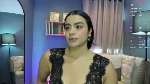 Snapshot of eyes_duque chatting on June 21, 5:37 pm online show from June 21, 5:37 pm