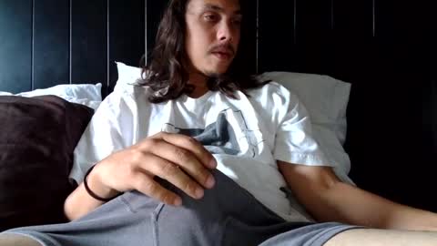 Strokes online show from June 24, 4:39 pm