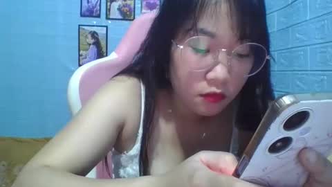 Snapshot of eyewet chatting on May 14, 2:24 pm Eye online show from May 14, 2:24 pm