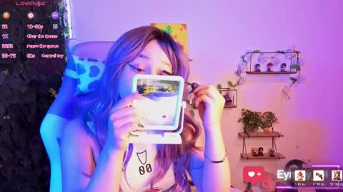 eymmy_24 online show from March 8, 1:36 am