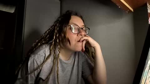 Aimee online show from April 28, 4:28 am