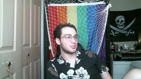 Snapshot of ezra_naamah chatting on May 9, 6:35 pm Ezra Naamah online show from May 9, 6:35 pm