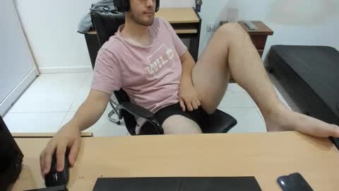 Snapshot of ezzeq chatting on January 10, 2:35 am Ezzeq online show from January 10, 2:35 am