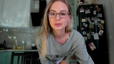  if you dont have fansly account yet use this link to registration    online show from February 11, 11:21 am