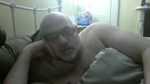 f1zzeek online show from March 21, 1:21 am