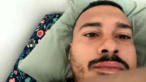 Snapshot of f8isme chatting on November 7, 3:12 pm f8isme online show from November 7, 3:12 pm