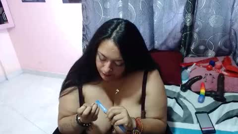 Snapshot of fabritziapiel chatting on May 26, 4:14 pm fabritziapiel online show from May 26, 4:14 pm
