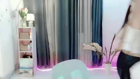 Snapshot of fabulous_sharpey chatting on April 26, 1:42 pm fabulous_sharpey online show from April 26, 1:42 pm