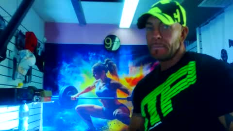 fabxxxl online show from November 15, 10:12 am