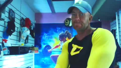 fabxxxl online show from November 19, 8:25 am