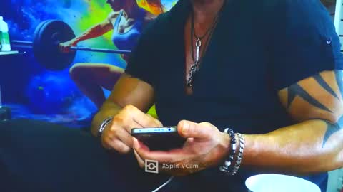 fabxxxl online show from April 11, 8:29 am