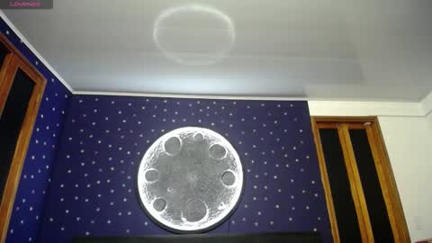 Snapshot of fabzy_fab chatting on February 22, 11:31 am fabzy online show from February 22, 11:31 am