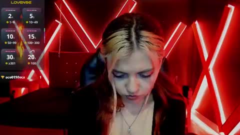 Snapshot of fabzy_fab chatting on June 20, 1:58 pm fabzy online show from June 20, 1:58 pm