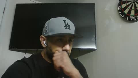 Mark online show from March 3, 5:42 am