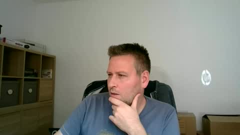 Snapshot of faer_087 chatting on September 10, 11:32 am faer_087 online show from September 10, 11:32 am