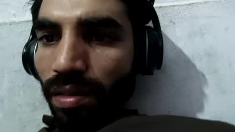 Snapshot of fahad783297 chatting on June 18, 7:07 pm fahad783297 online show from June 18, 7:07 pm