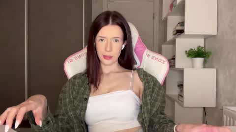 Bloom  online show from March 11, 6:25 pm