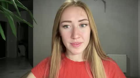 fairy_face online show from October 17, 9:50 pm