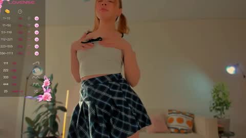 fairy_lele online show from April 3, 2:20 am