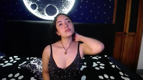 Snapshot of fairy_marie12 chatting on November 4, 11:37 pm Marie online show from November 4, 11:37 pm