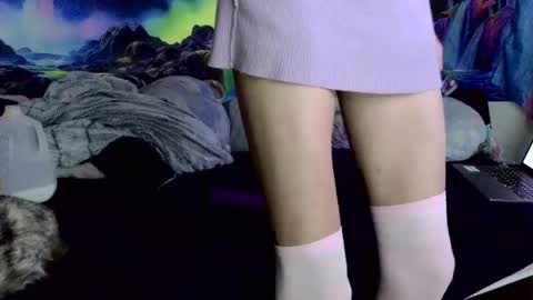 Snapshot of fairy_moan chatting on October 2, 8:32 am fairy_moan online show from October 2, 8:32 am
