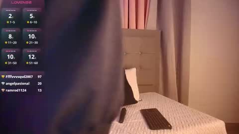 Snapshot of fairy_natalye chatting on February 23, 4:10 am Natalye online show from February 23, 4:10 am