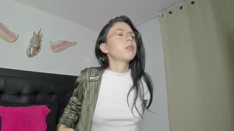 Snapshot of fairy_natalye chatting on March 14, 2:50 am Natalye online show from March 14, 2:50 am