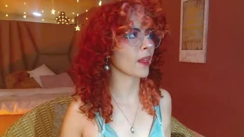 Snapshot of fairy_sweet_ chatting on April 26, 9:45 pm FAIRY online show from April 26, 9:45 pm