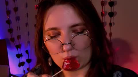 Tara online show from February 15, 2:52 am