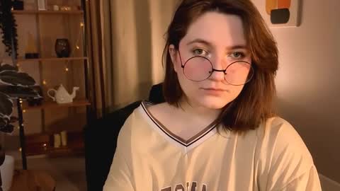 Tara online show from April 8, 7:08 am