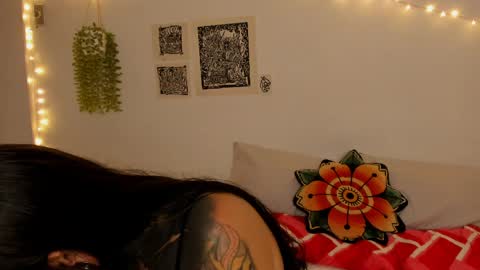Snapshot of fairyflexxx chatting on May 18, 10:59 pm Fairy online show from May 18, 10:59 pm