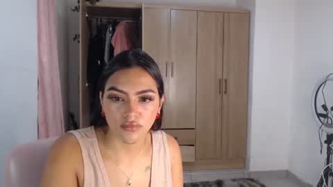 fairylatin online show from February 4, 11:16 pm